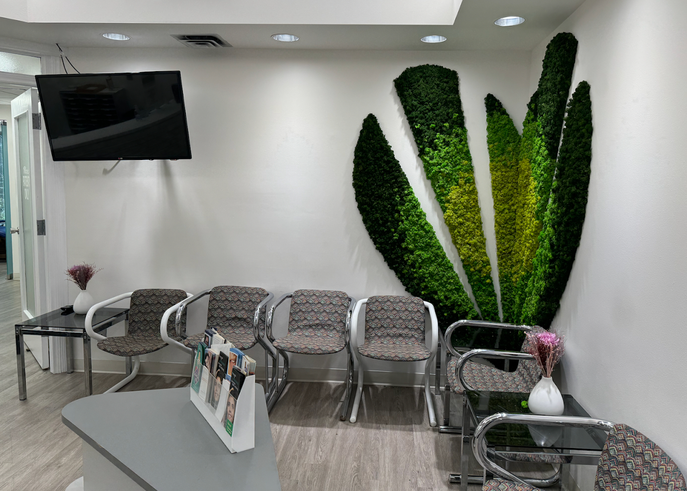 Global Dental Centre dental clinic in Toronto - Photo 2